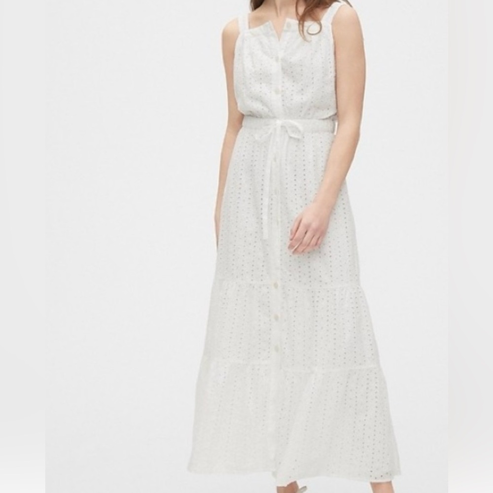 White color,maxi dress,size:10 NEW WITHOUT TAGS 
Gap,adjustable shoulder straps